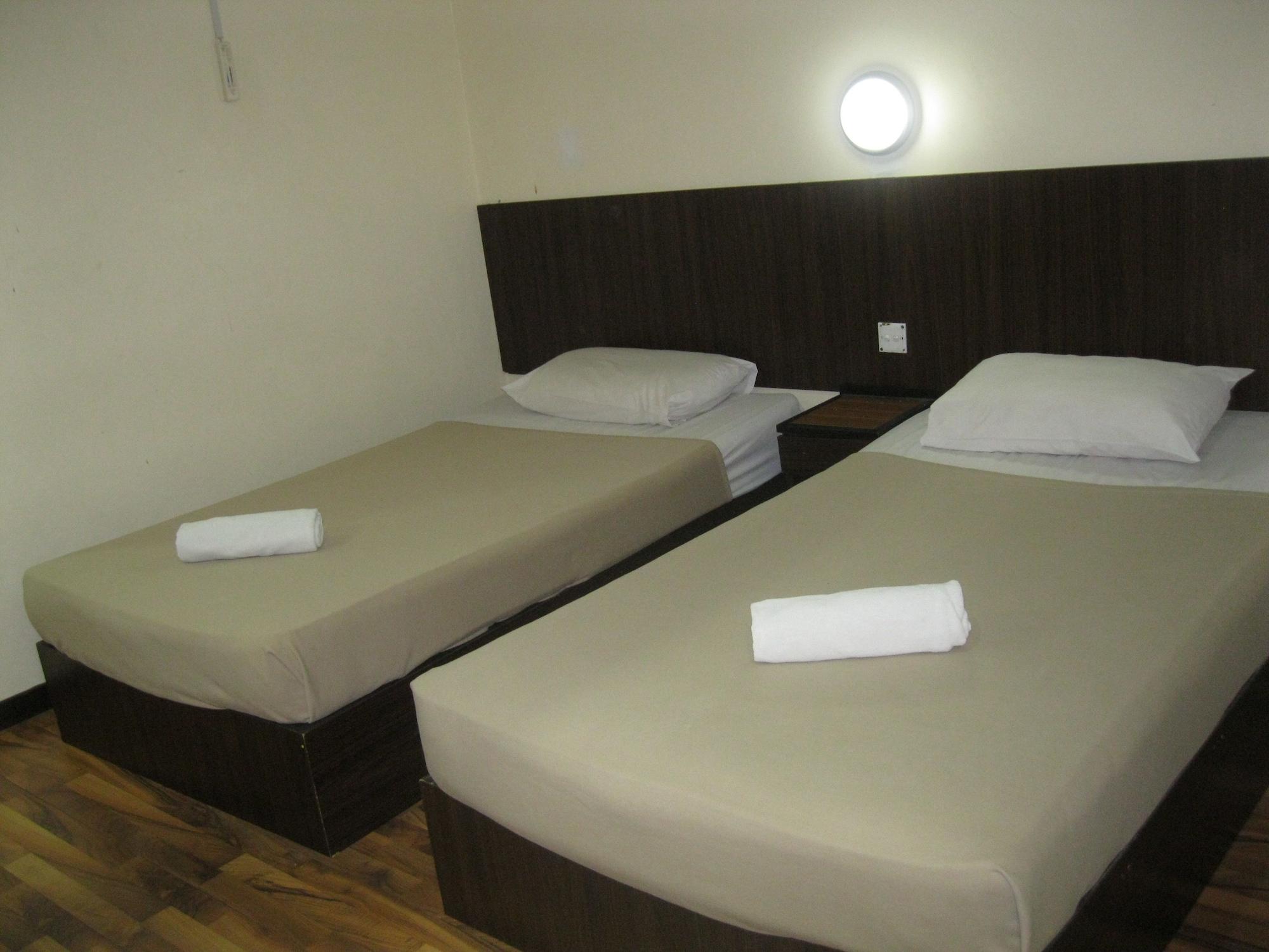 1 Baron Motel Kuah Extérieur photo