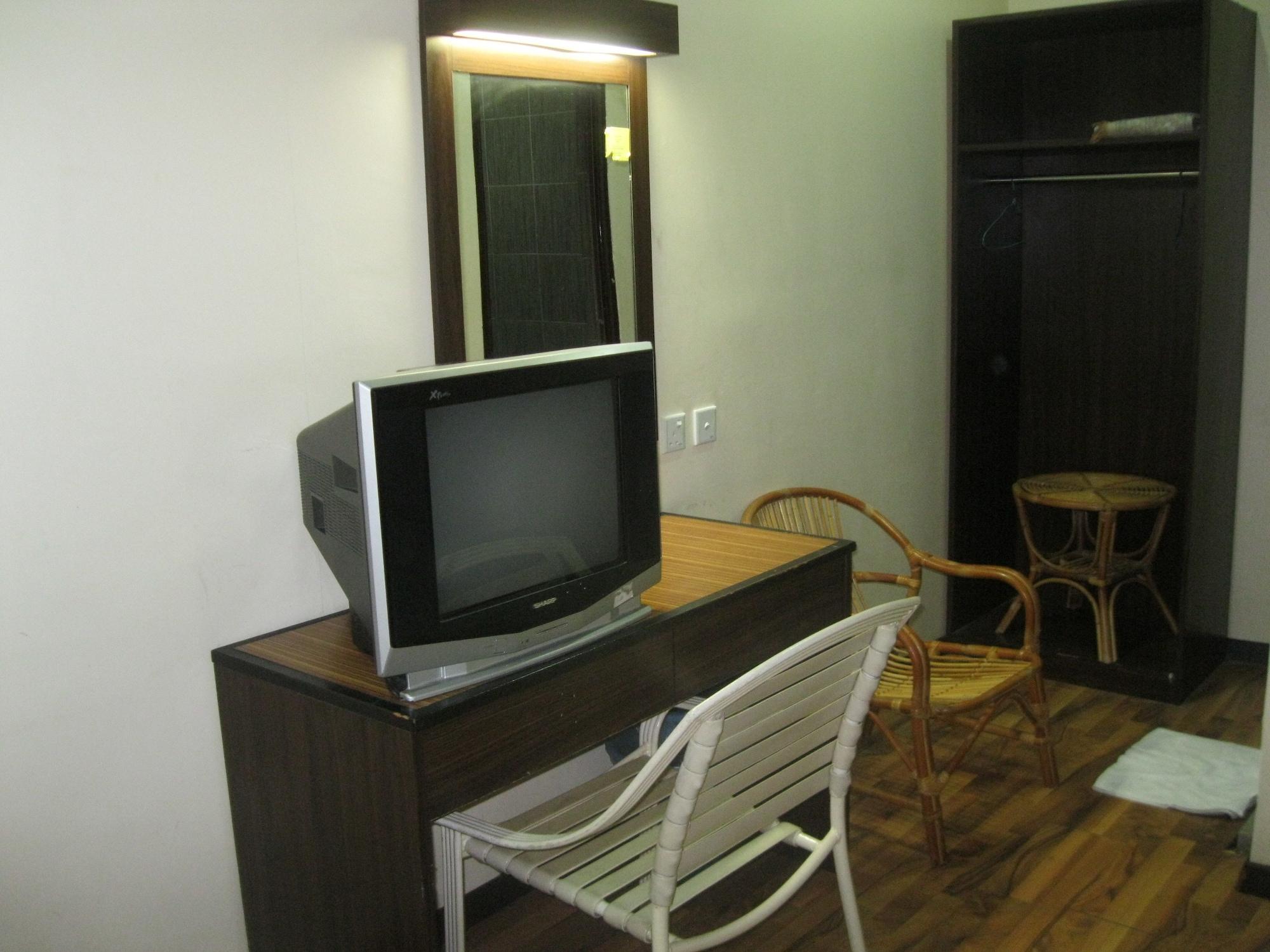 1 Baron Motel Kuah Extérieur photo