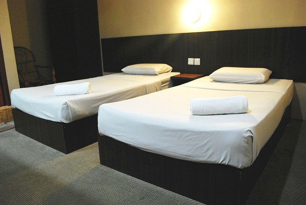1 Baron Motel Kuah Extérieur photo
