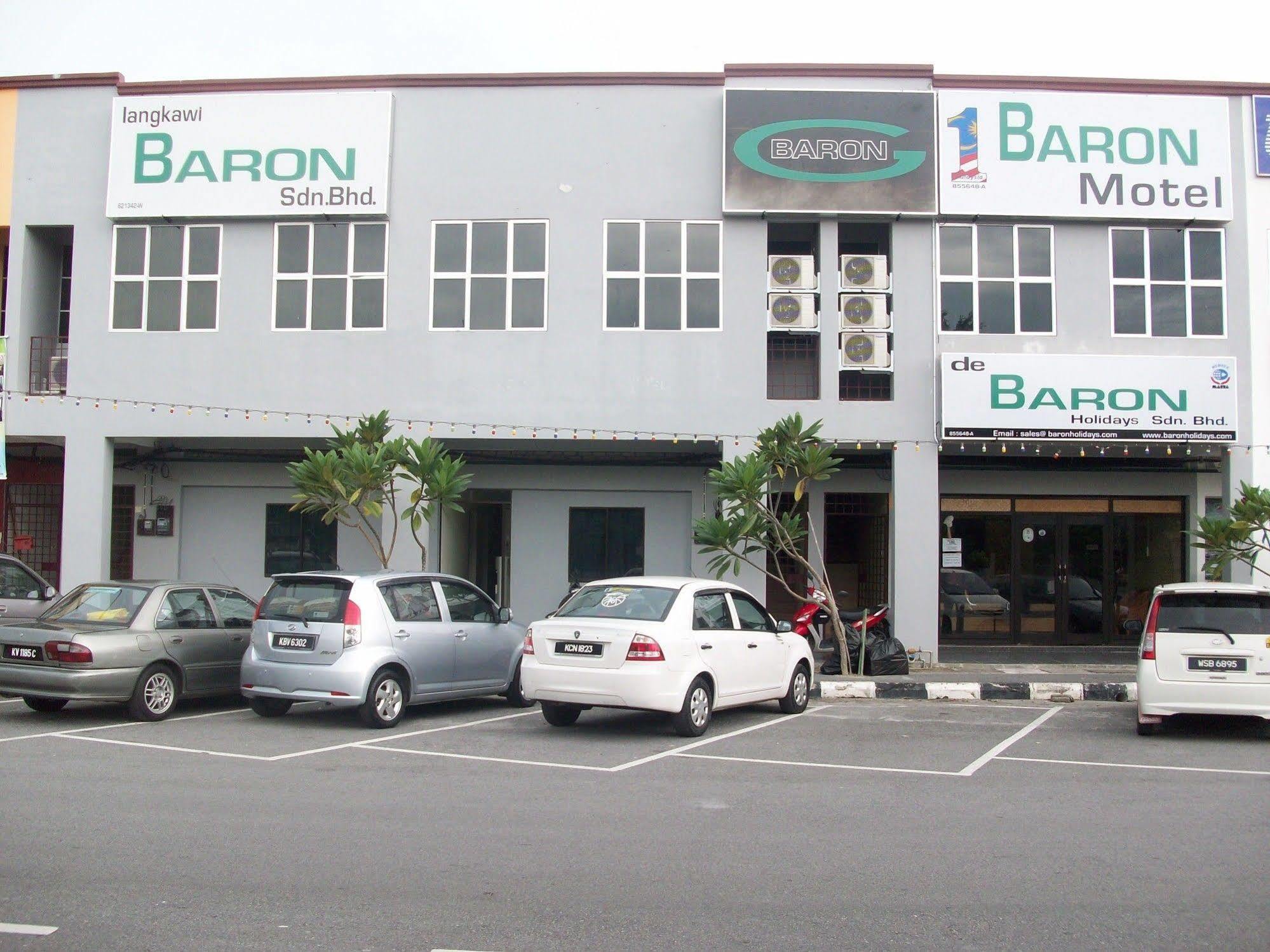 1 Baron Motel Kuah Extérieur photo