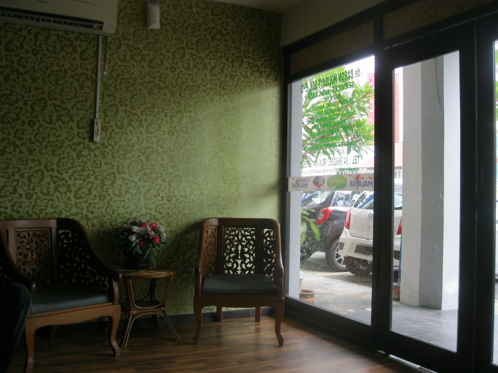 1 Baron Motel Kuah Extérieur photo